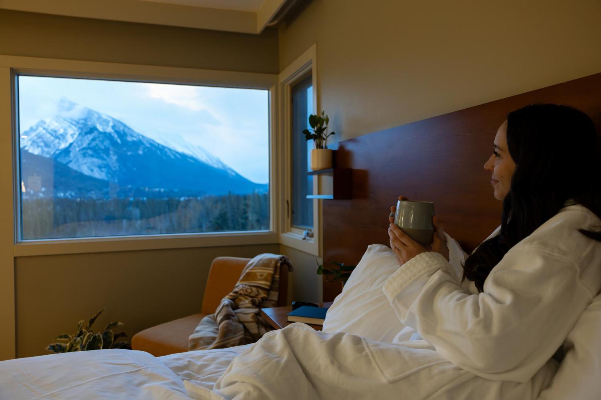 The Juniper Hotel & Bistro Banff Eksteriør billede